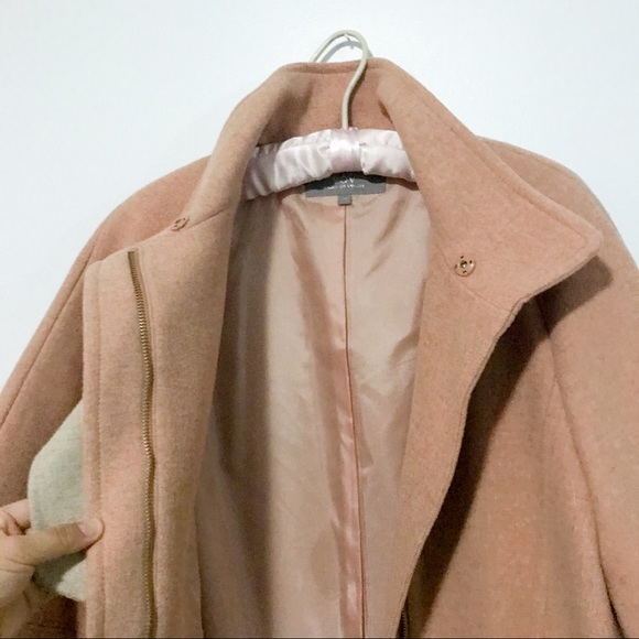 Peach wool coat with de/attachable fur - Picture 11 of 16